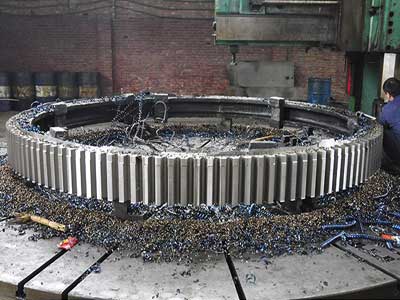 Reasons and solutions for vibration of kiln girth gear